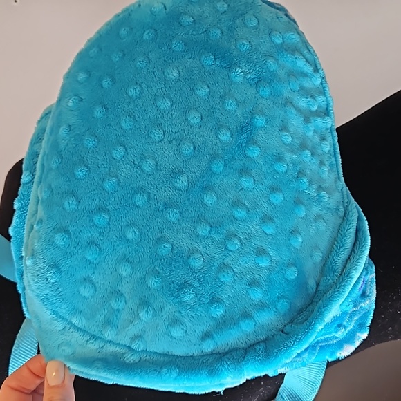 Triple Flip ‘Minky’ bubble backpack - Picture 9 of 9